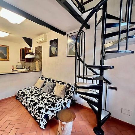 Old Town Florence- Love Apartment Esterno foto